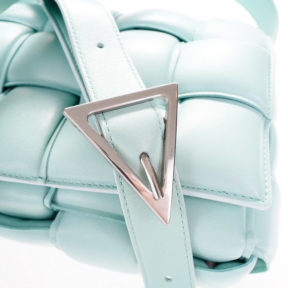 BOTTEGA VENETA blue leather PADDED CASSETTE Crossbody Shoulder Bag. Never Worn - Picture 5 of 10